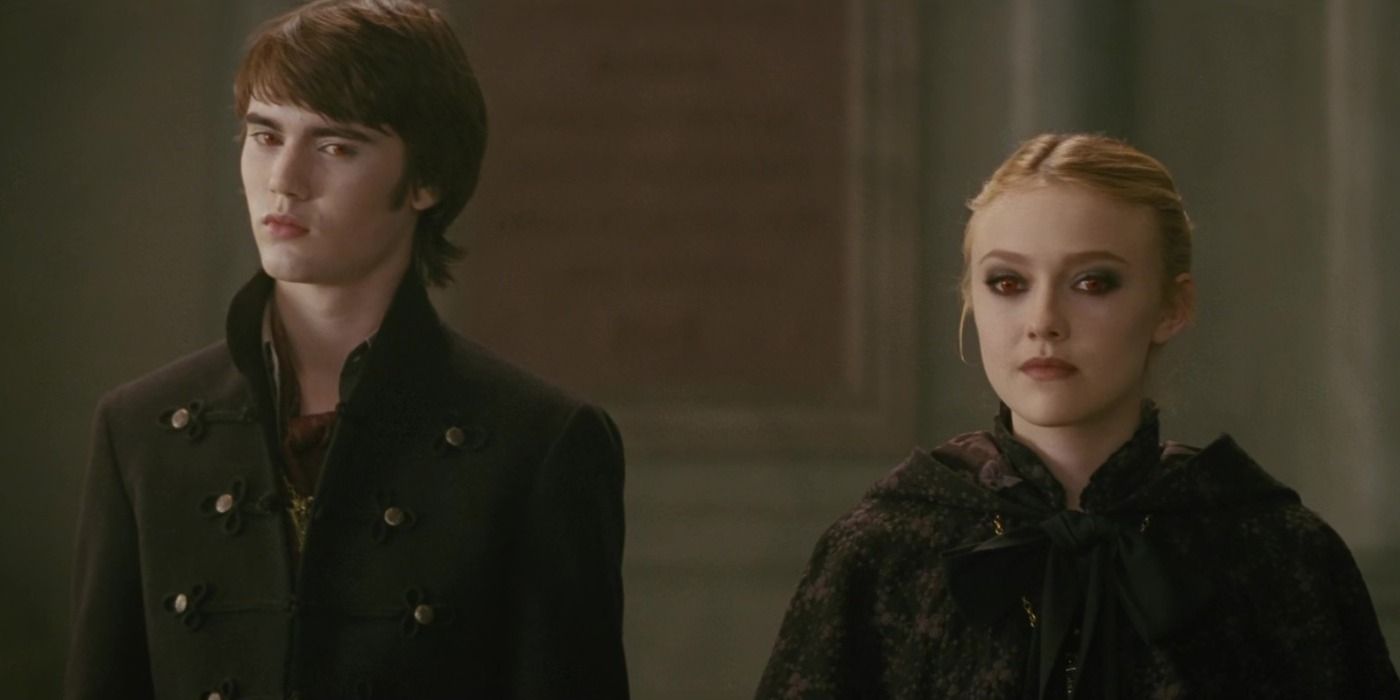 Alec et Jane dans le cadre des Volturi dans la saga Twilight
