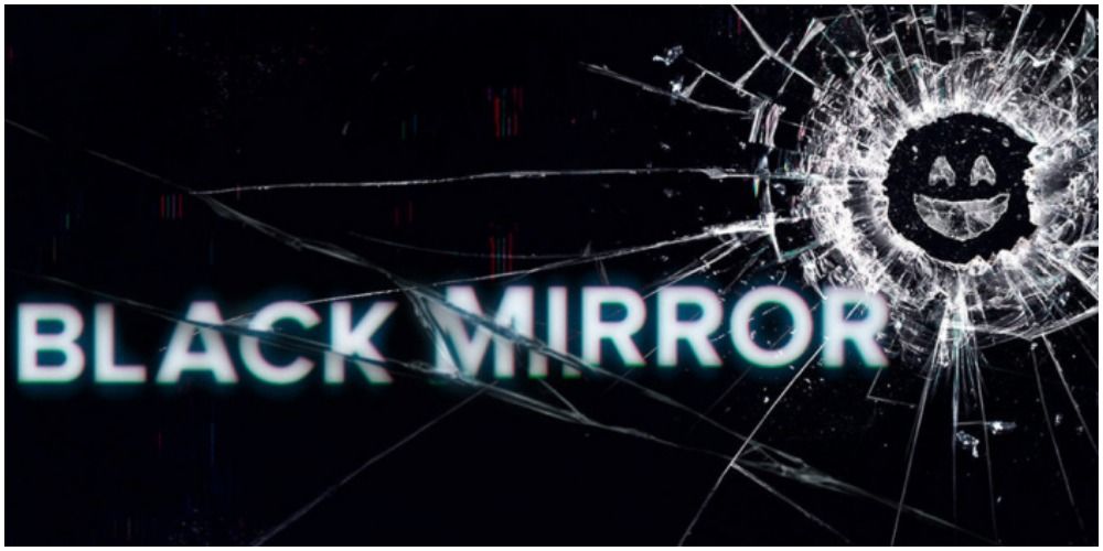 Black store mirror 2020