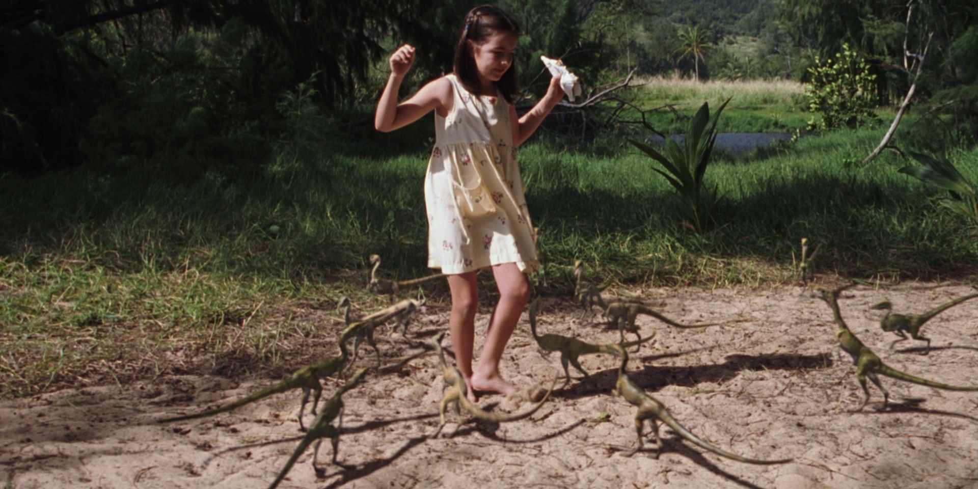 Camilla Belle in The Lost World Jurassic Park