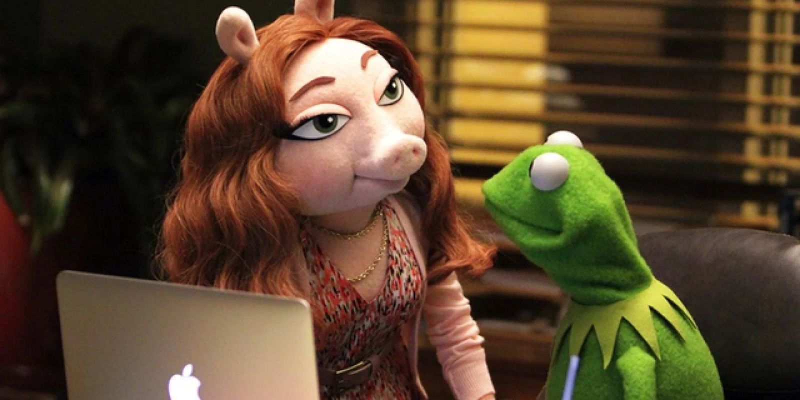 Denise and Kermit the Frog in The Muppets