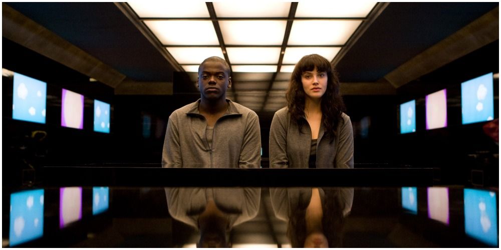 10 Black Mirror Behind-The-Scenes Secrets From The Set