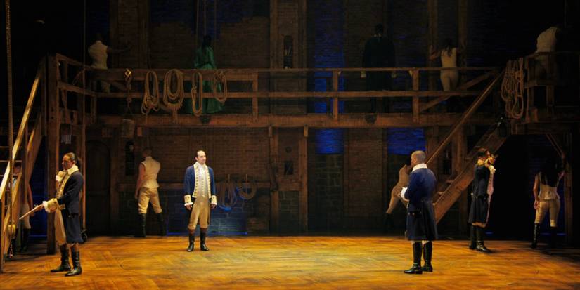 Hamilton: What The Show's Rotating Set Really Means