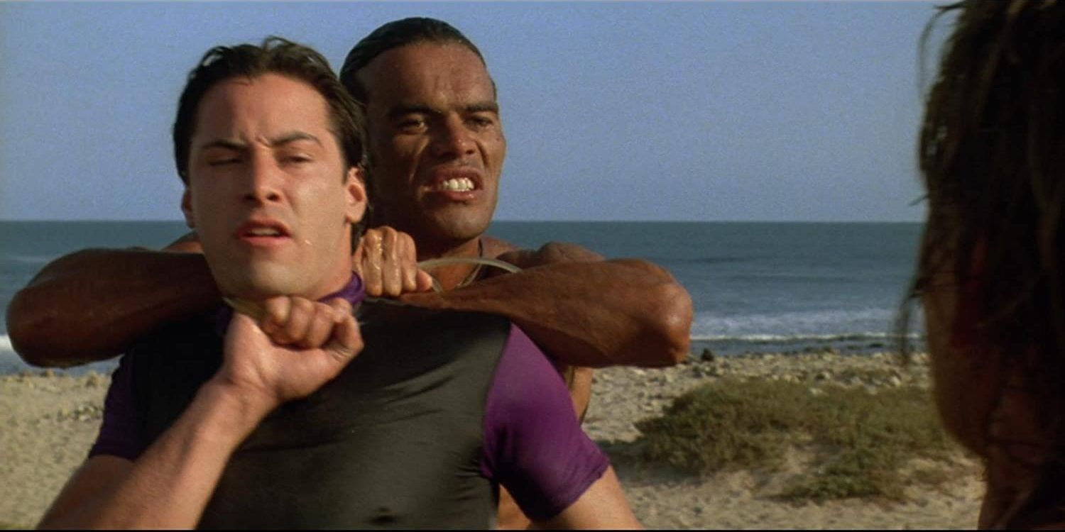 Keanu Reeves is attacked by a surfer in Point Break
