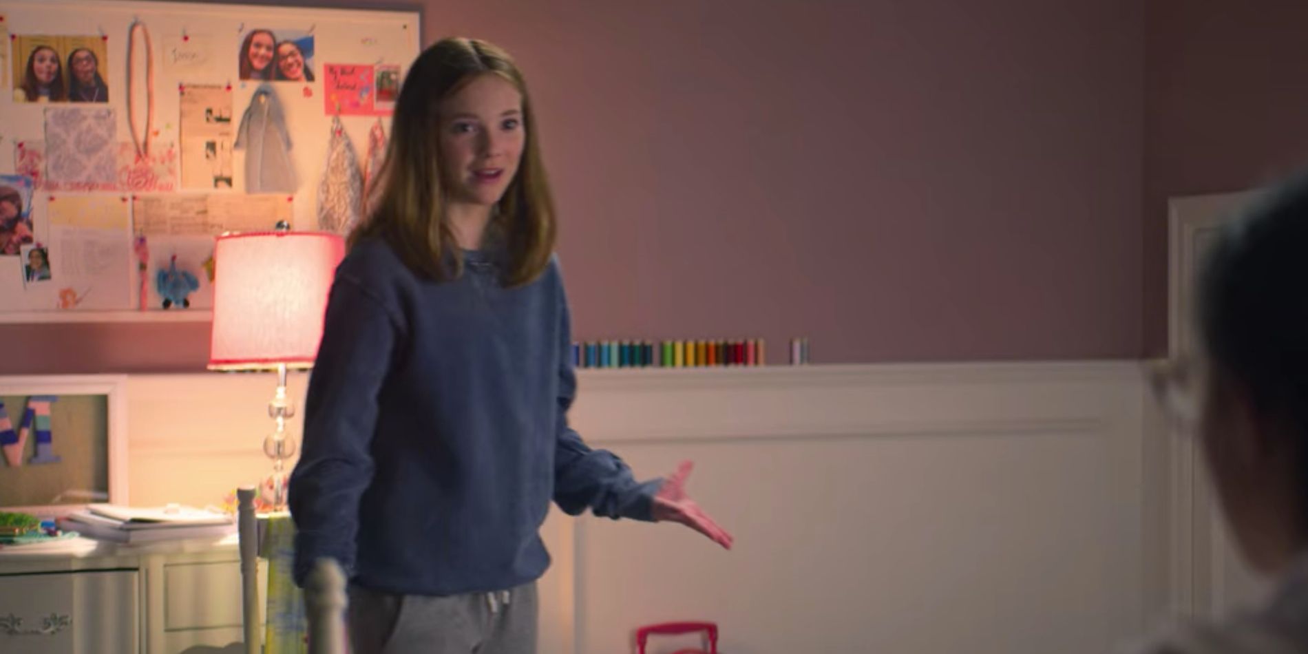 Kristy In Mary Annes Room In The Baby-Sitters Club S1E01