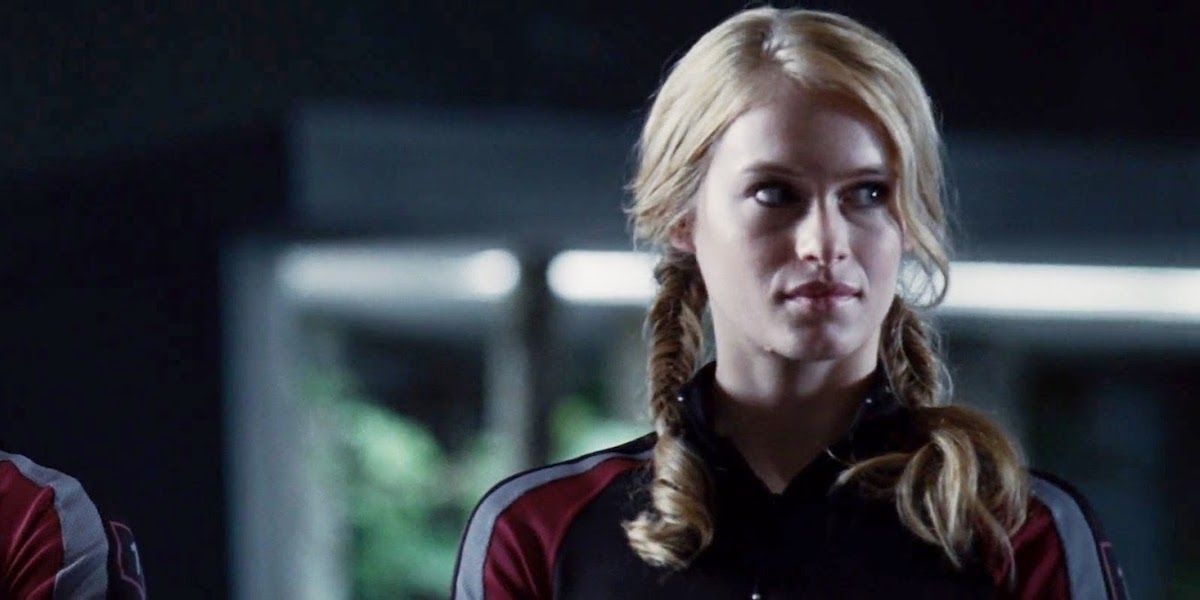 Leven Rambin as Glimmer in Hunger Games