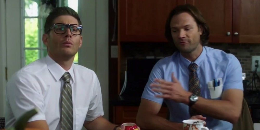 Sam and Dean undercover in Supernatural