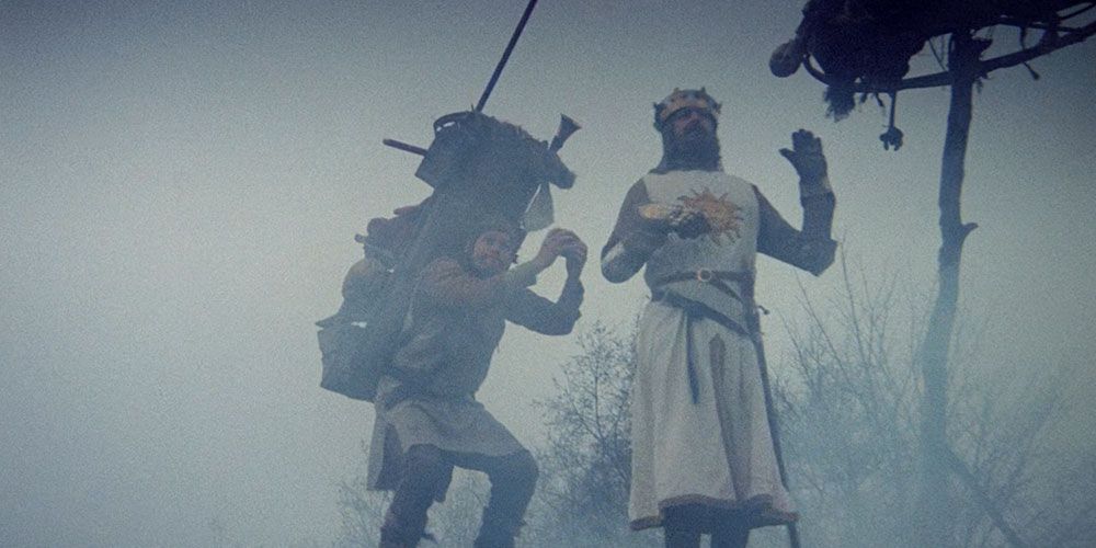 5 Things That Actually Make Sense About Monty Python & The Holy Grail (& 5 That Don’t)