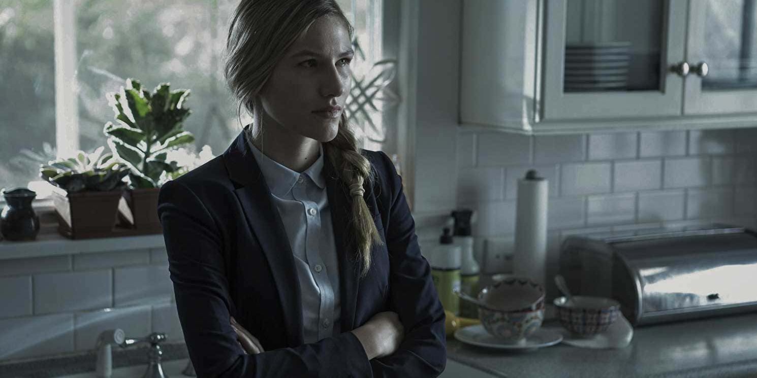 Ozark-Charlotte-When She Attempted Suicide