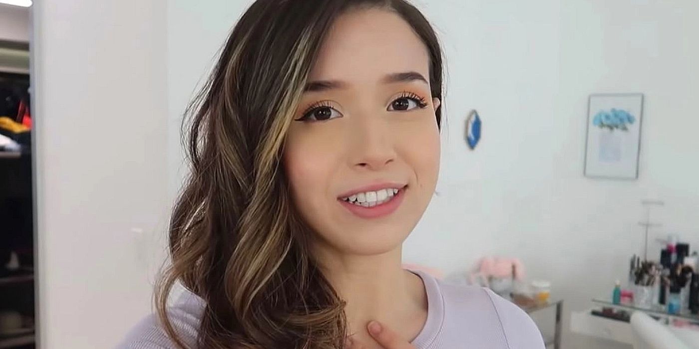 Pokimane Responds Sexist Comments Gameplay Viewer Count