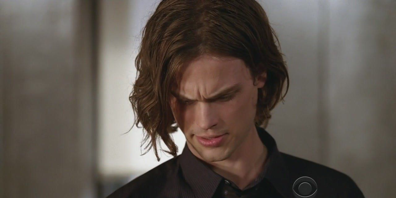 Spencer Reid explains to Garcia how he sustained a leg injury in Criminal Minds