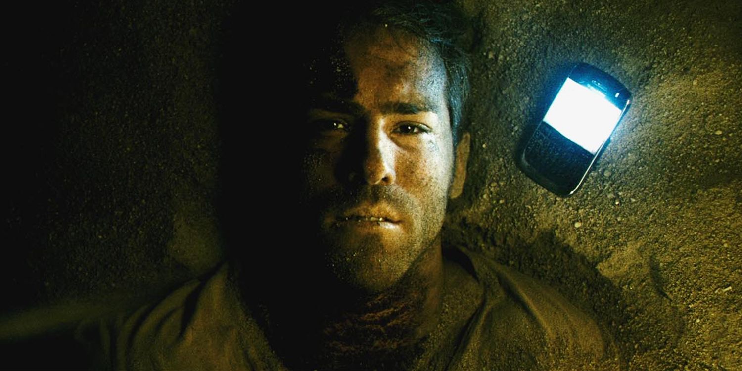 Ryan Reynolds as Paul Conroy at the end of Buried