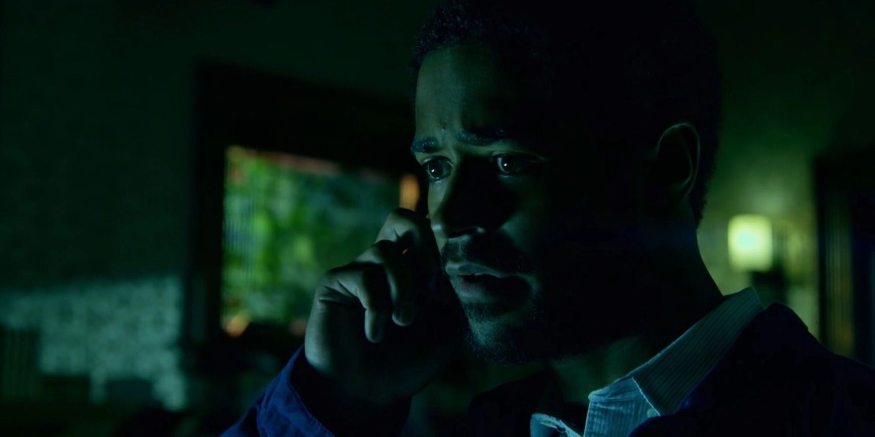 Wes on the phone in How to Get Away With Murder