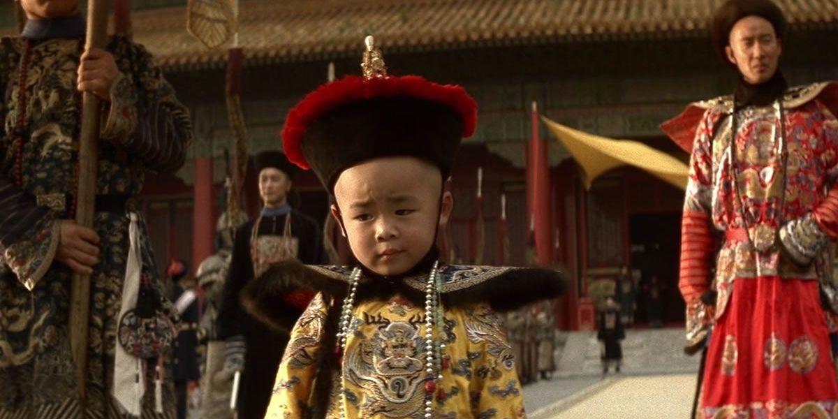Puyi exits a pagoda in The Last Emperor