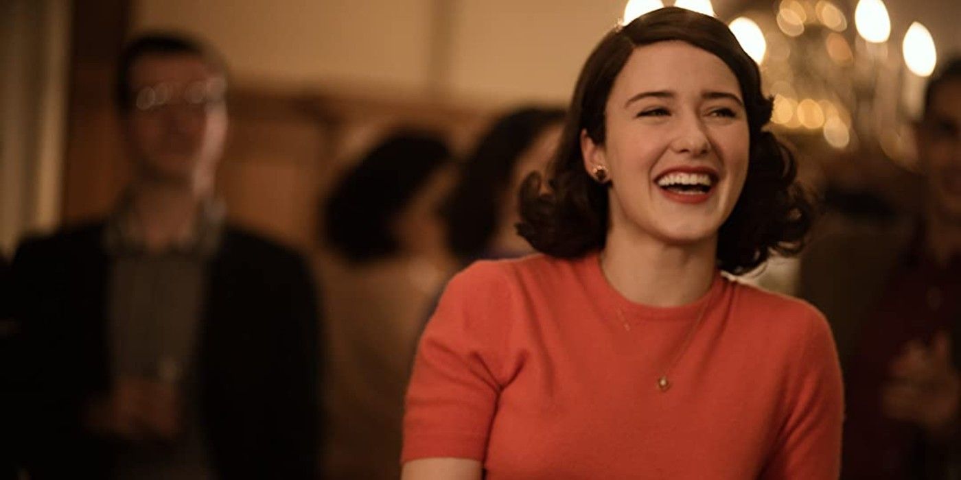 Madge smiling in The Marvelous Mrs. Maisel