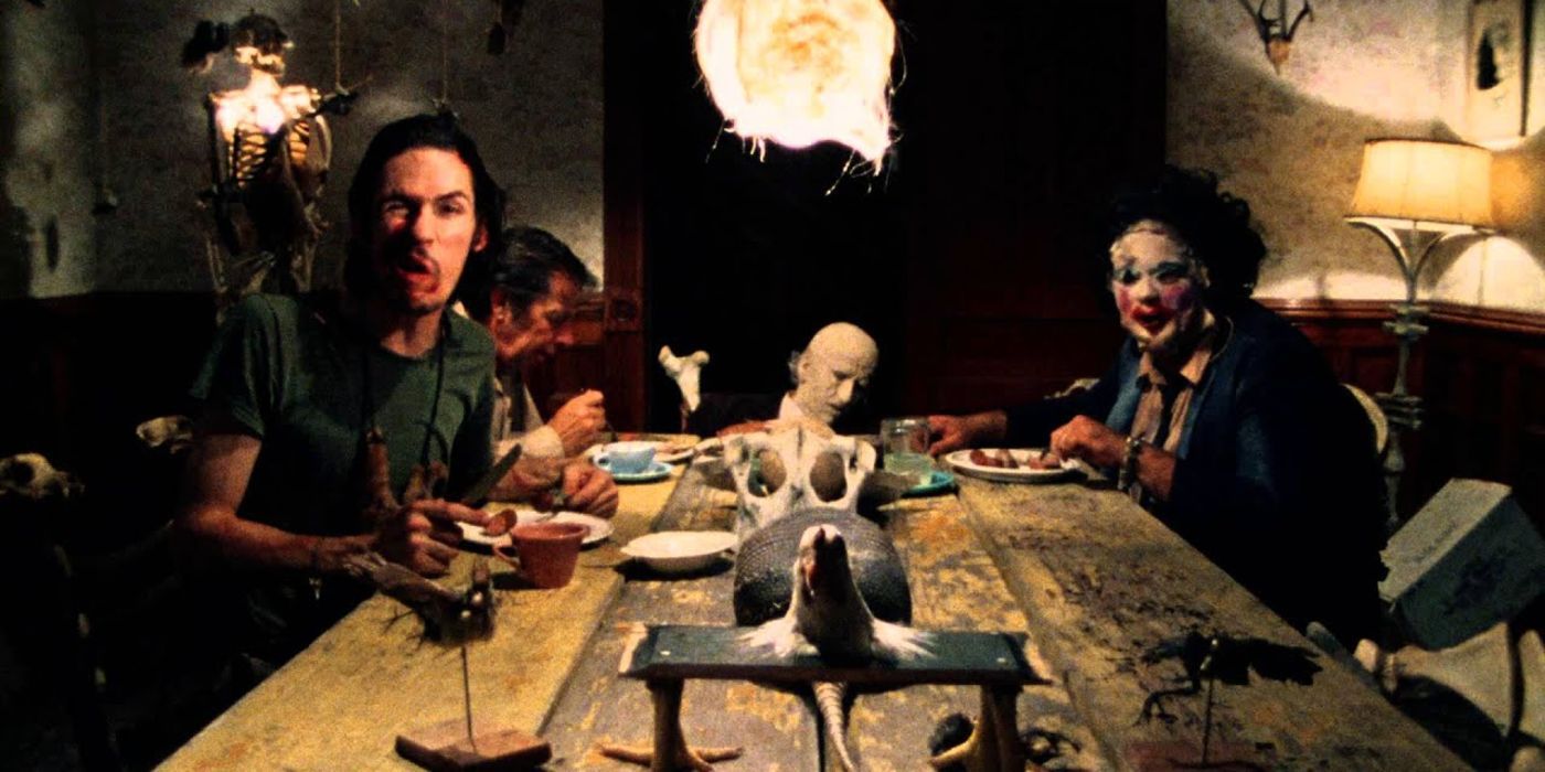 The family at the dinner table in Texas Chainsaw Massacre 1974