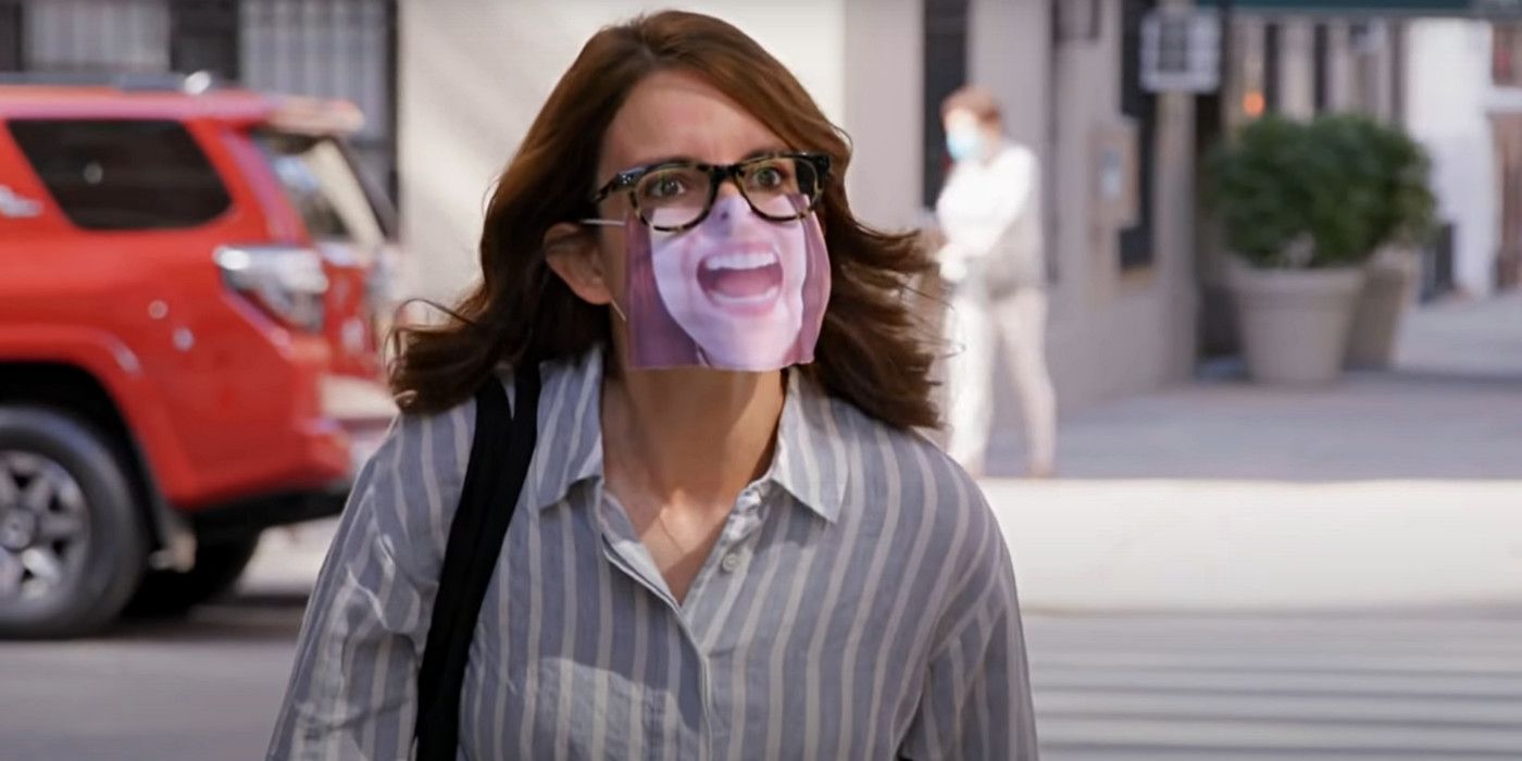 Liz Lemon Yells At A Man Not Wearing A Mask in 30 Rock Reunion Trailer