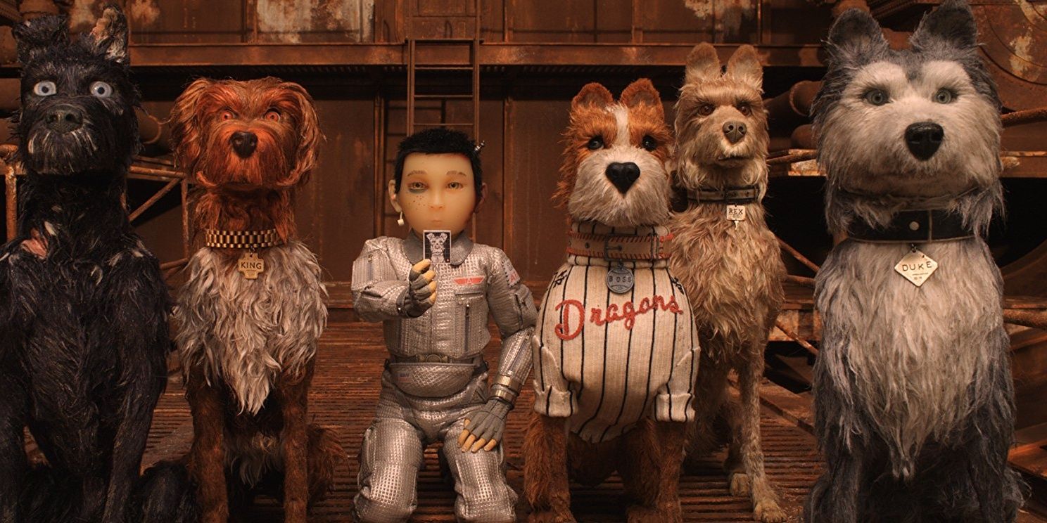 The pack of dogs and Atari together in Isle of Dogs