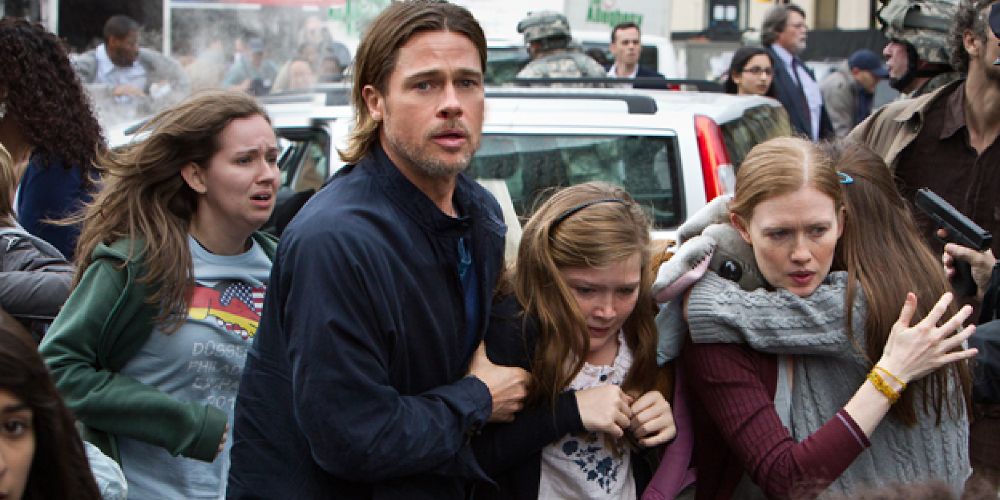 Gerry with his kids on the streets in World War Z.