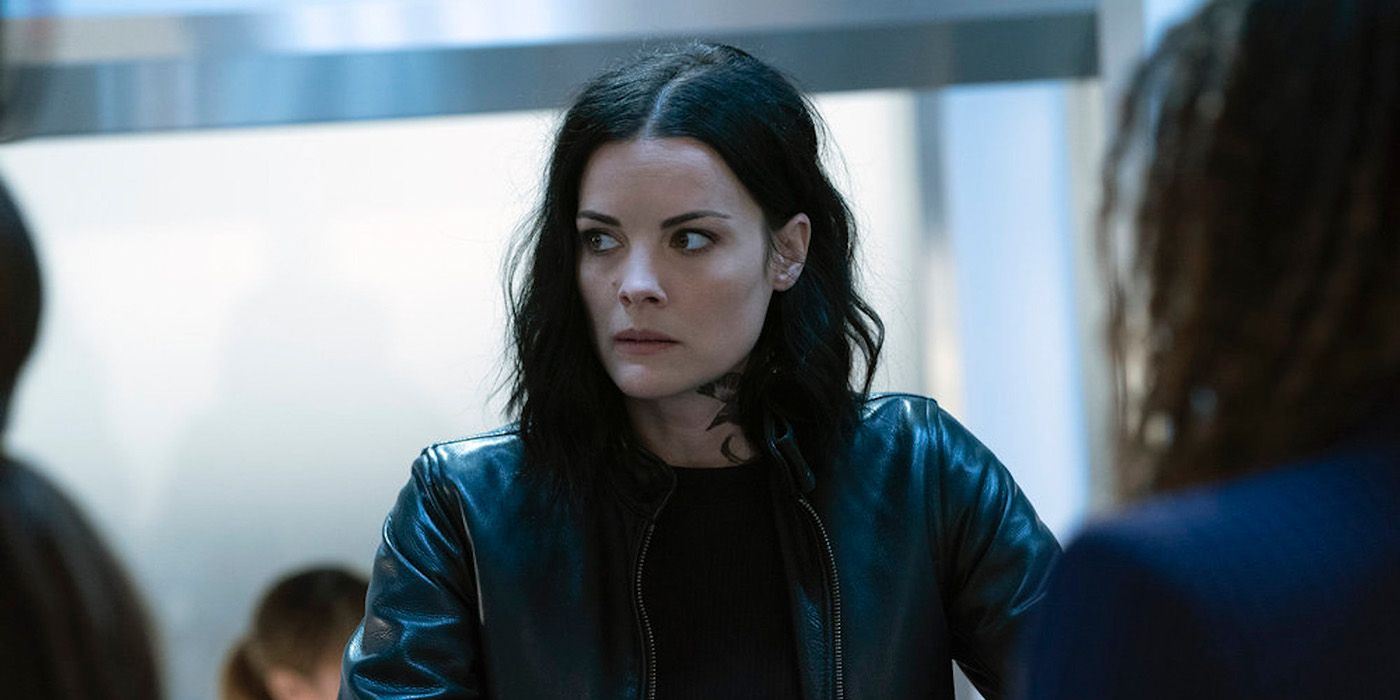 Jane from Blindspot looking angrily at someone.