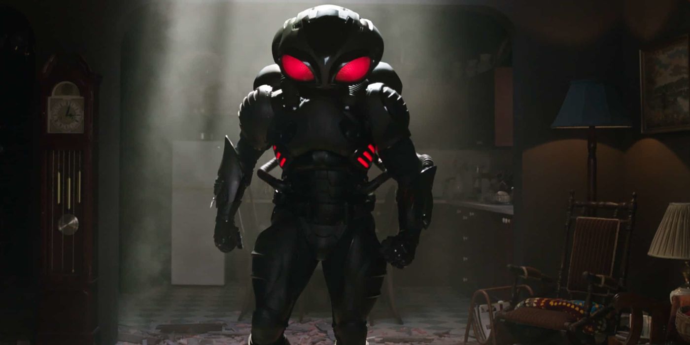 Black Manta dons his suit in Aquaman