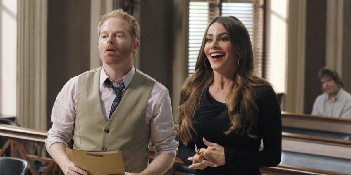 Mitchell helps Gloria in court on Modern Family