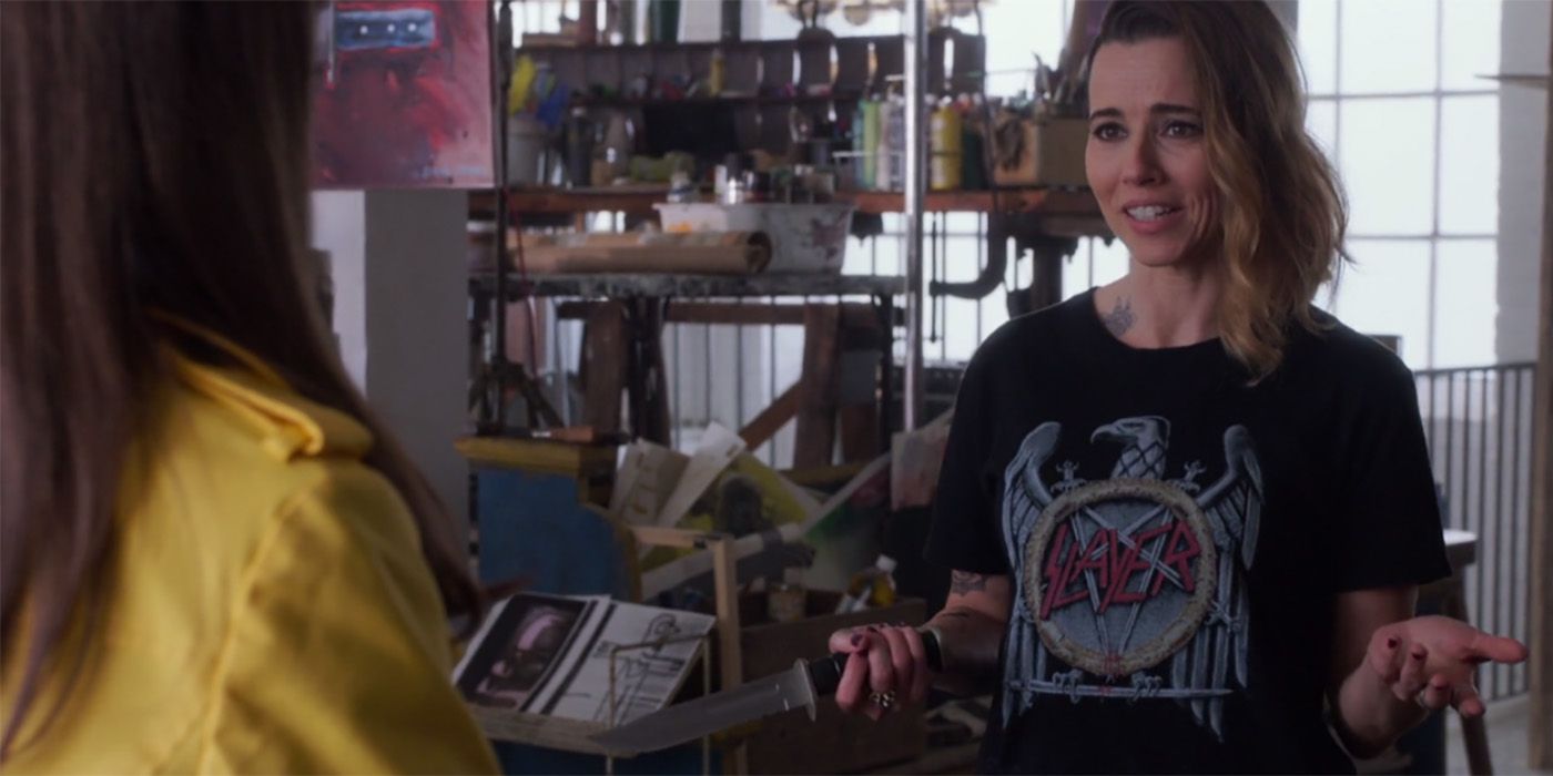 Linda Cardellini as Diana Hyland in A Simple Favor