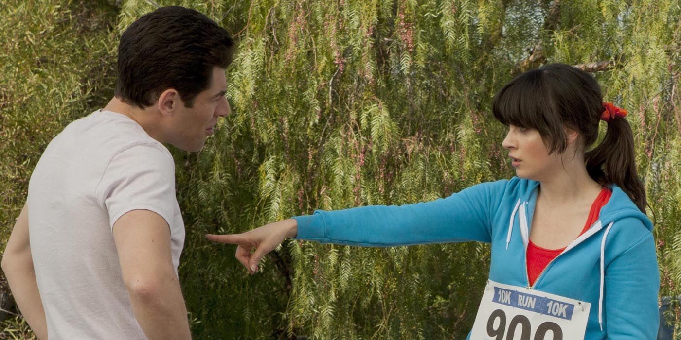Jess talking to Schmidt while in a 10K in New Girl