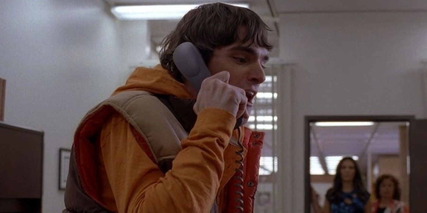 Breaking Bad - Walt Jr on the phone with Walt