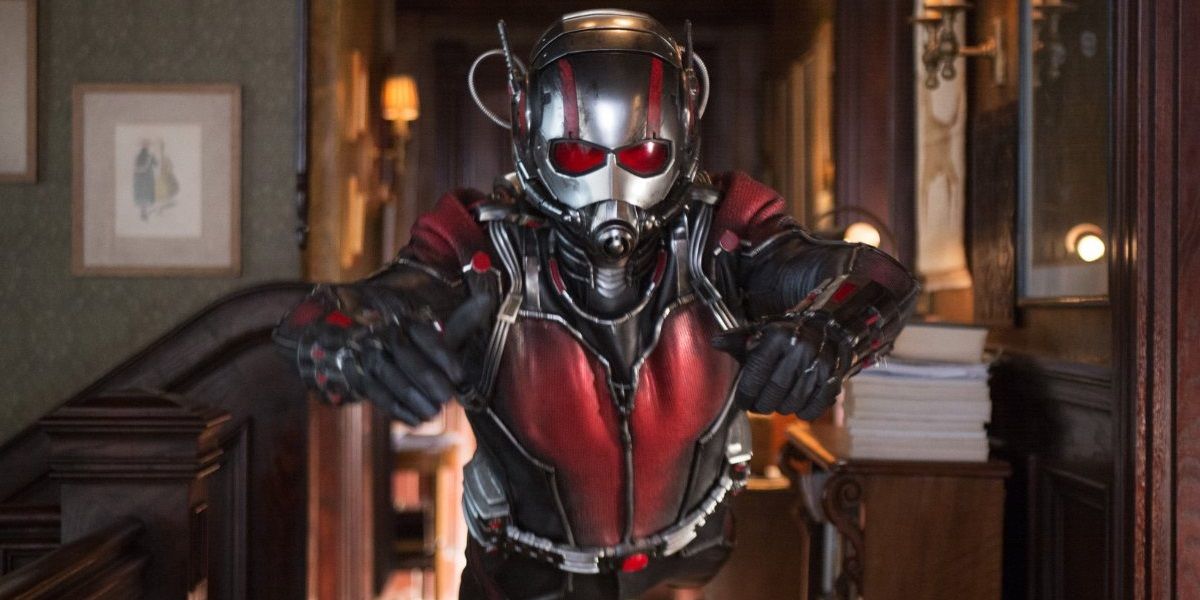 Scott learns to jump through a keyhole in the outfit in Ant-Man