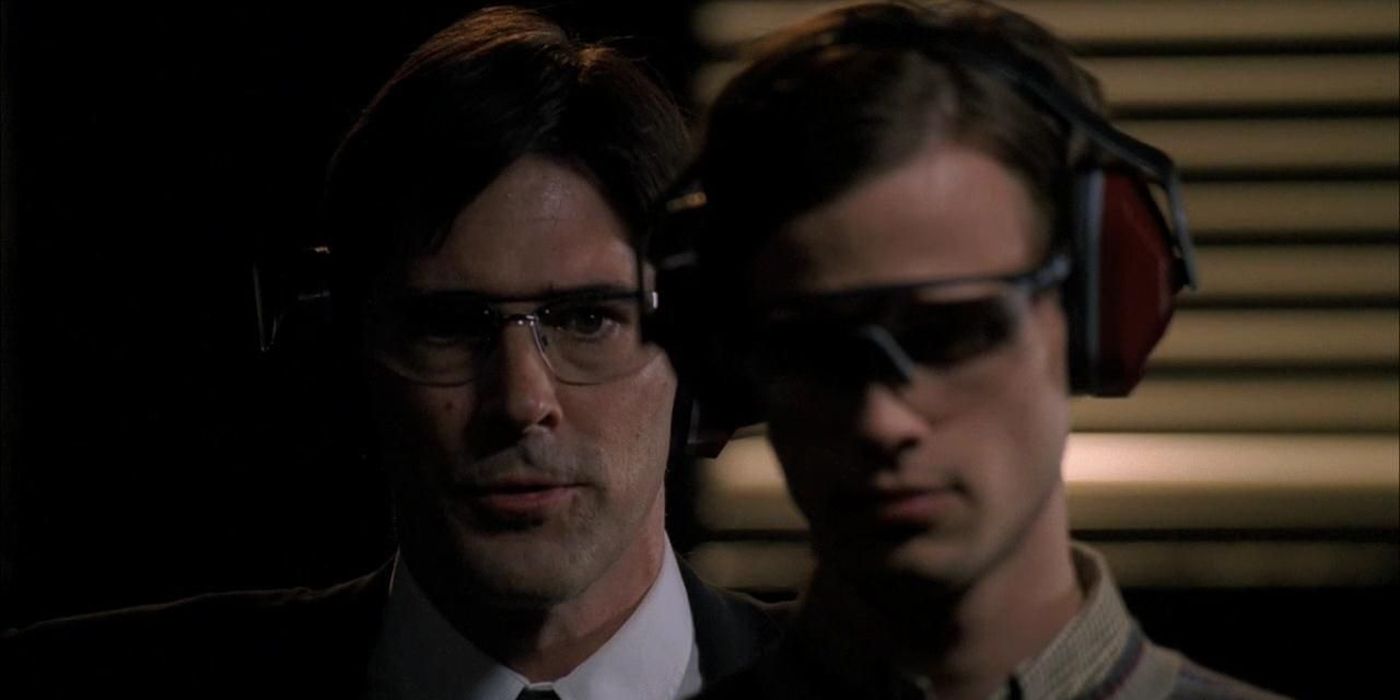 Hotch and Read at the shooting range in the Criminal Minds episode LDSK