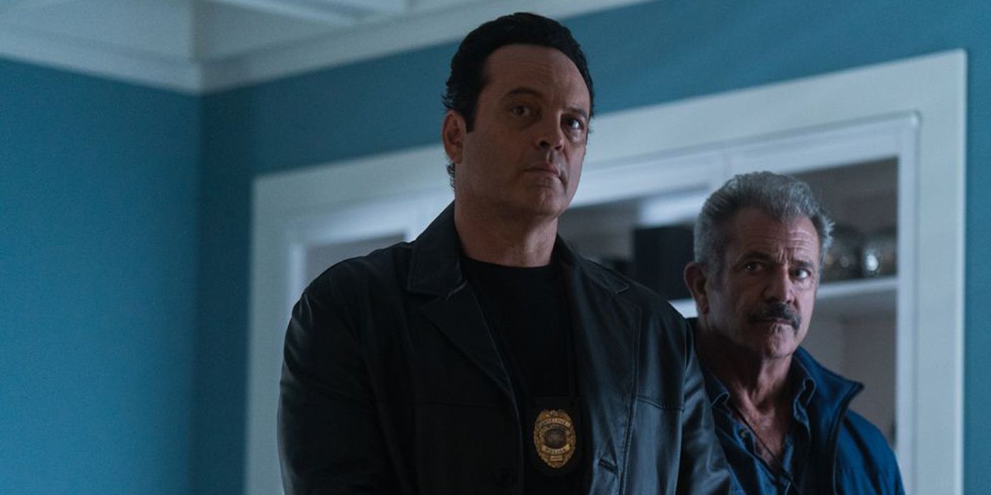 Mel Gibson and Vince Vaughn at a crime scene in Dragged Across Concrete