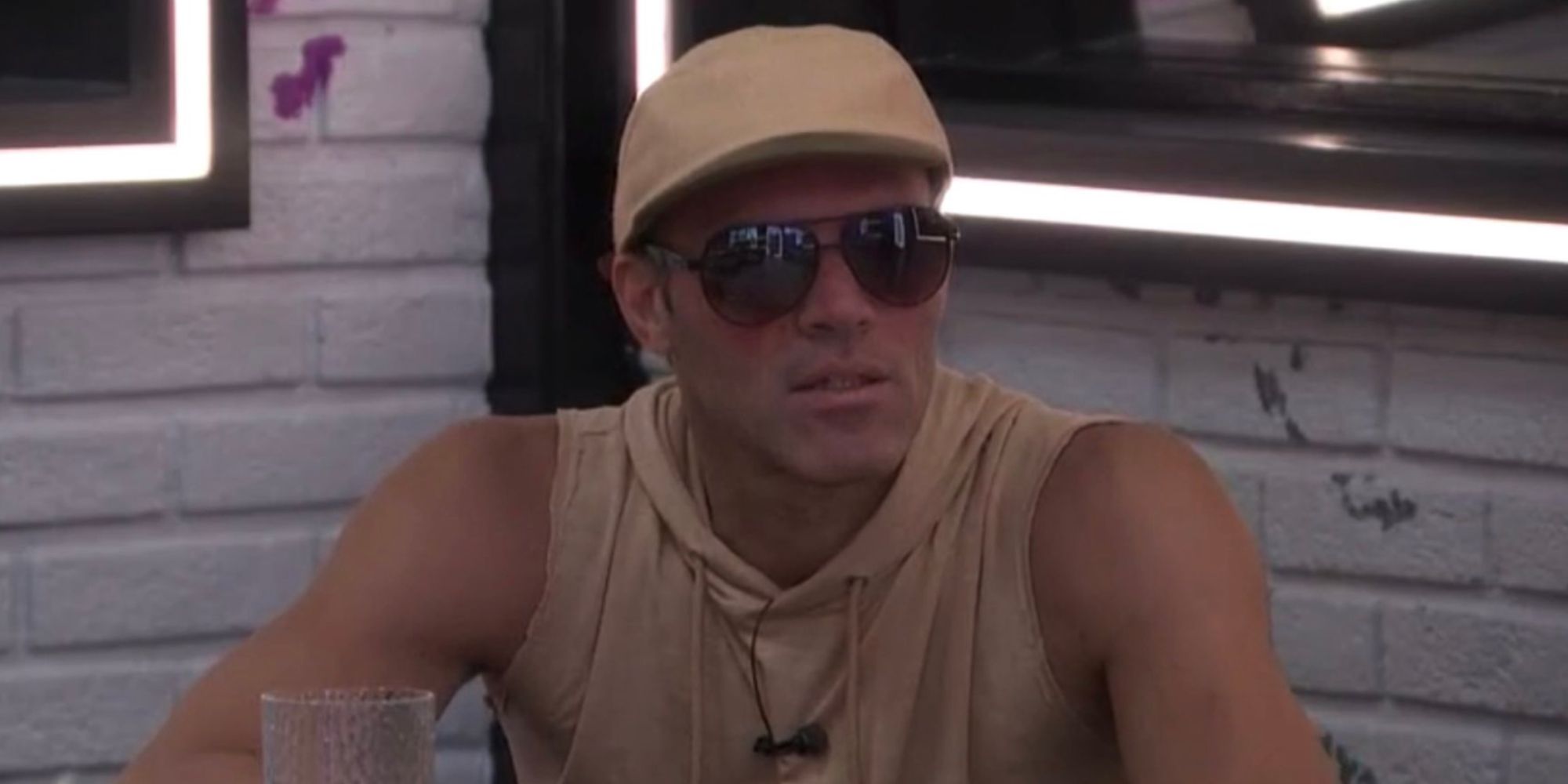 Enzo Palumbo on Big Brother 22 All Stars with sunglasses 1
