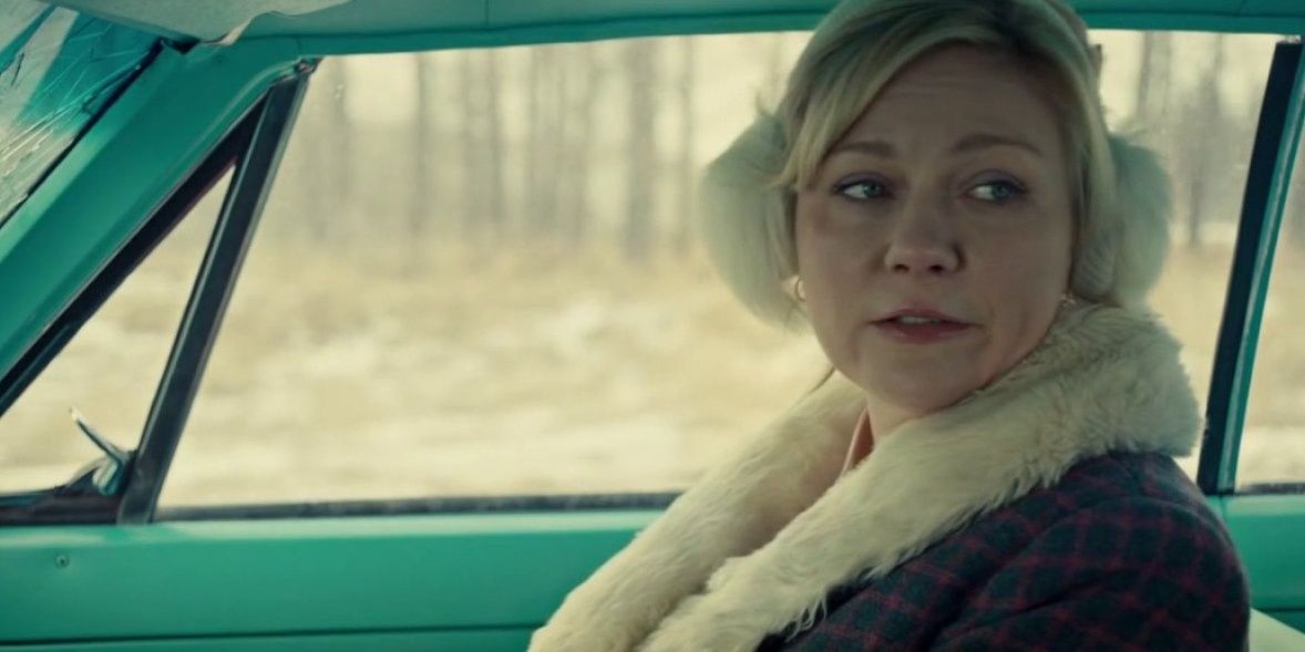 Peggy in her car turning to her left in Fargo