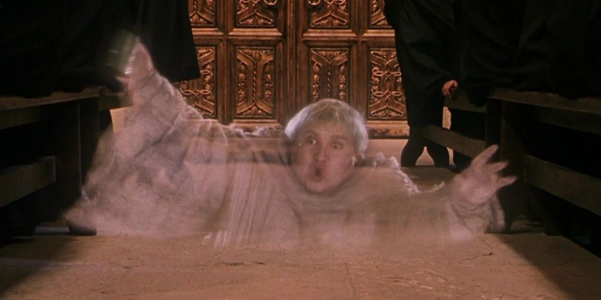 Can Hogwarts Ghosts Leave (& 9 Other Questions About Harry Potter Phantoms & Spirits)