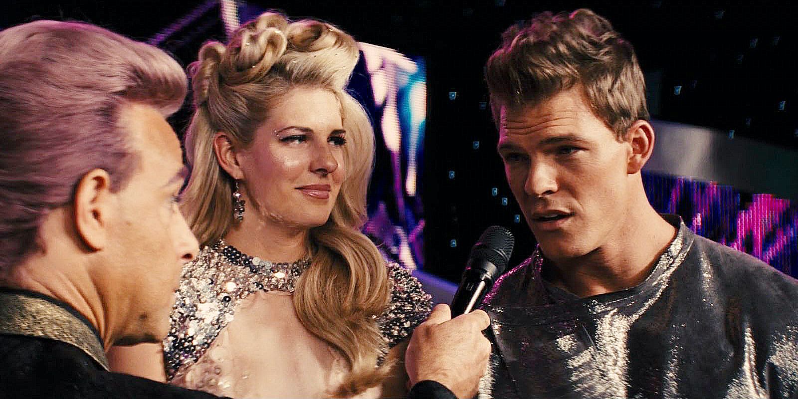 Gloss gets interviewed next to Cashmere in Catching Fire