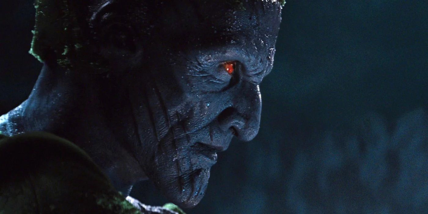 Laufey looks to his right in Thor