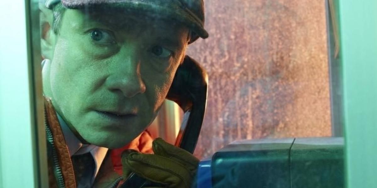 Lester Nygaard talks in a phone booth in Fargo
