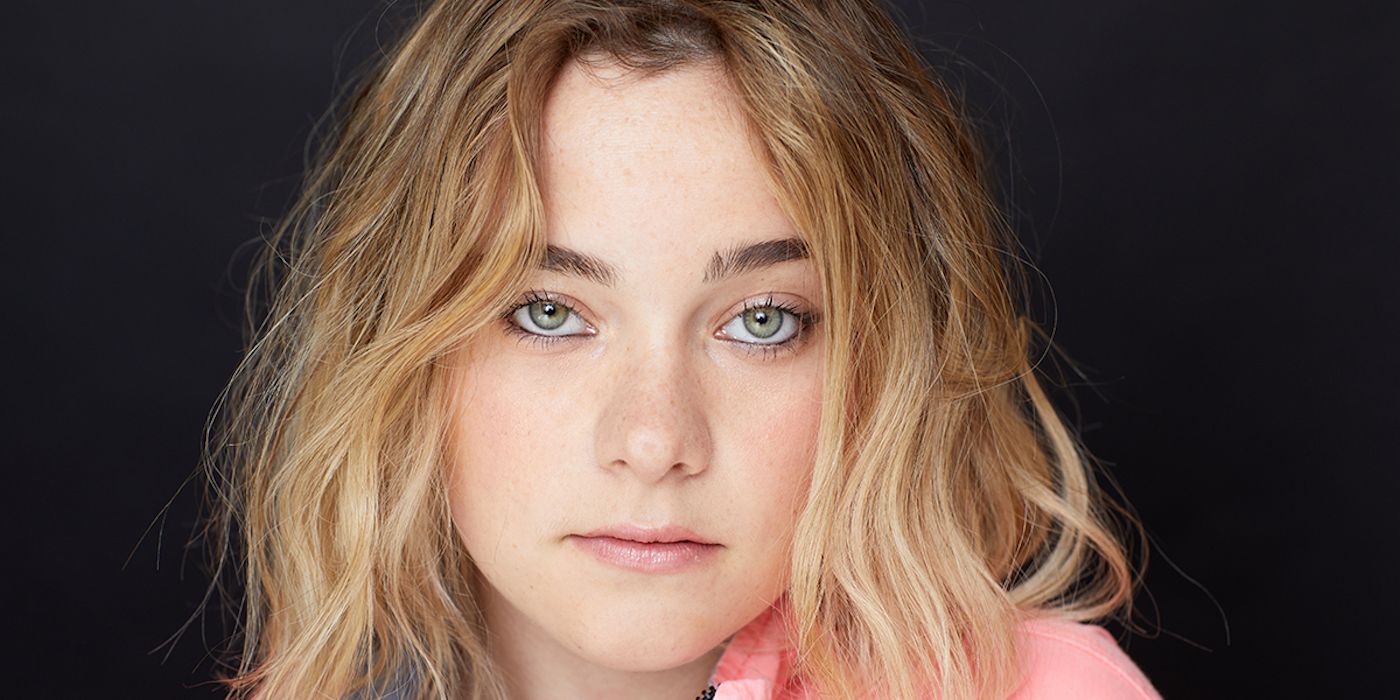 Lexi Simonsen Headshot