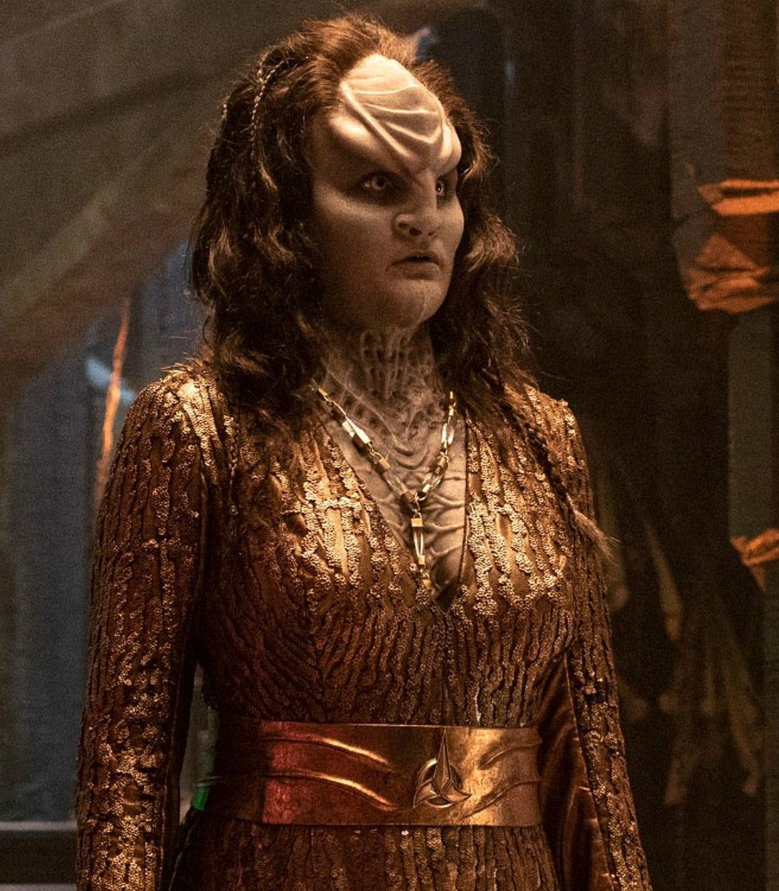 Mary Chieffo as L'Rell in Star Trek Discovery vertical