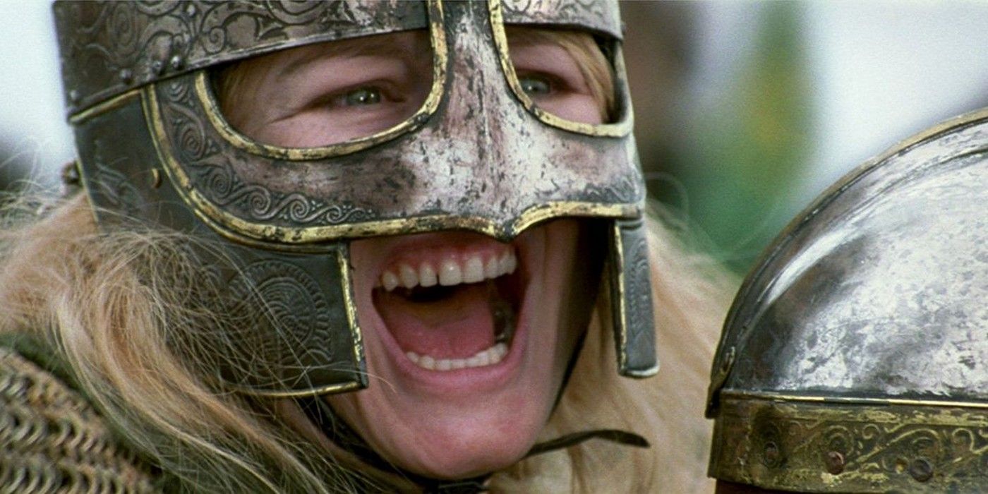 Miranda Otto as Eowyn shouting as a Rohirrim in Lord of the Rings: Return of the King..