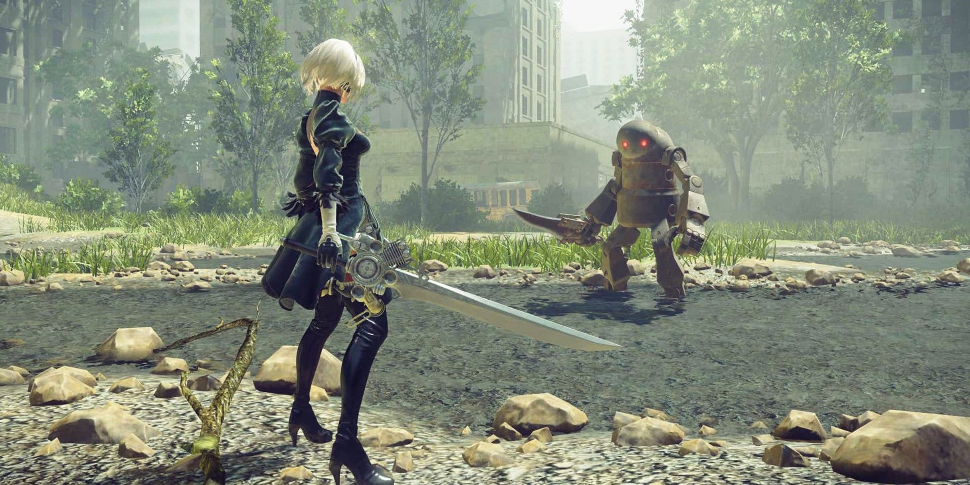 2B faces a Machine Life Form in Nier: Automata.