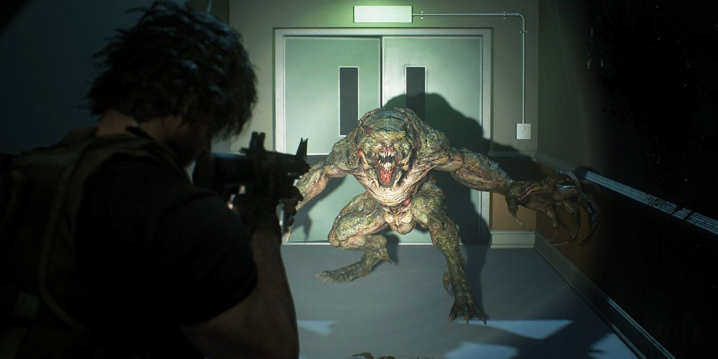 Carlos confronts a Hunter inside a hospital in Resident Evil 3