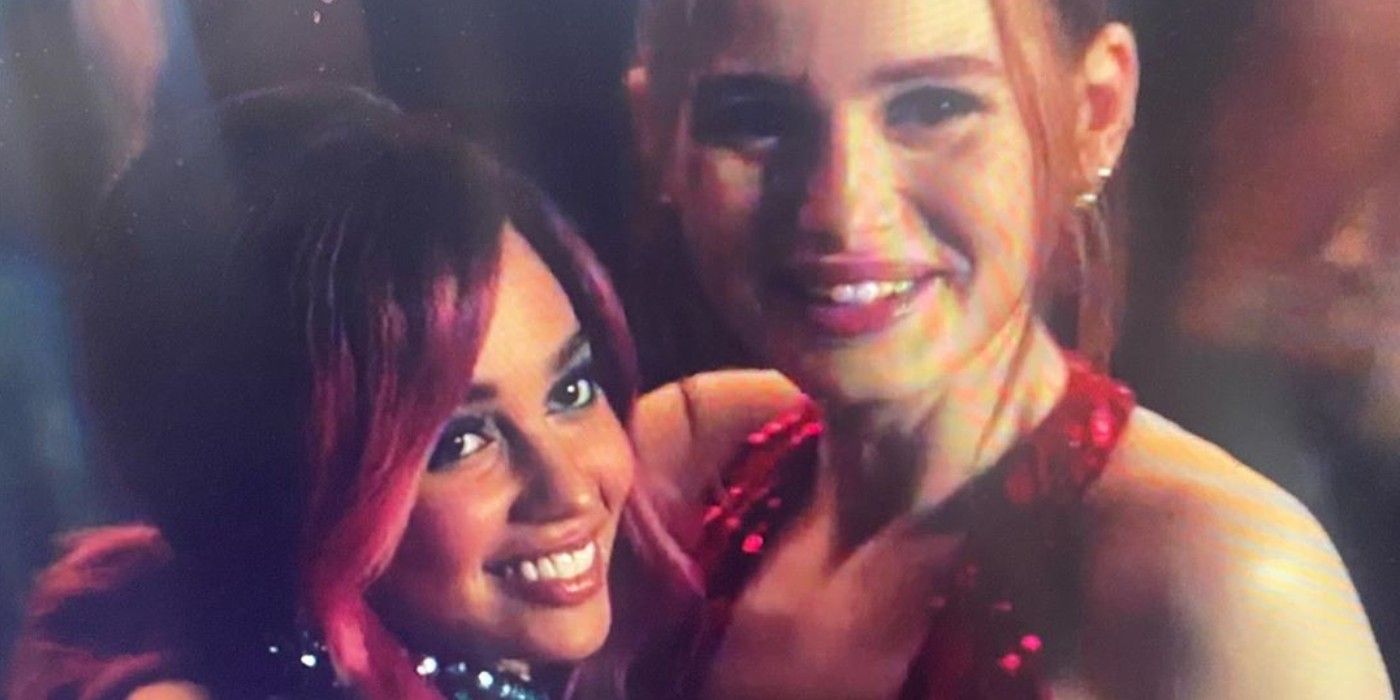 Riverdale Season 5 First Look Image Reveals Cheryl & Toni At Prom