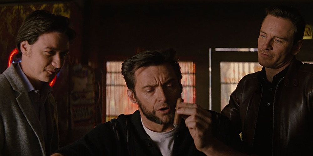 Xavier และ Magneto พูดคุยกับ Wolverine ใน X-Men: First Class