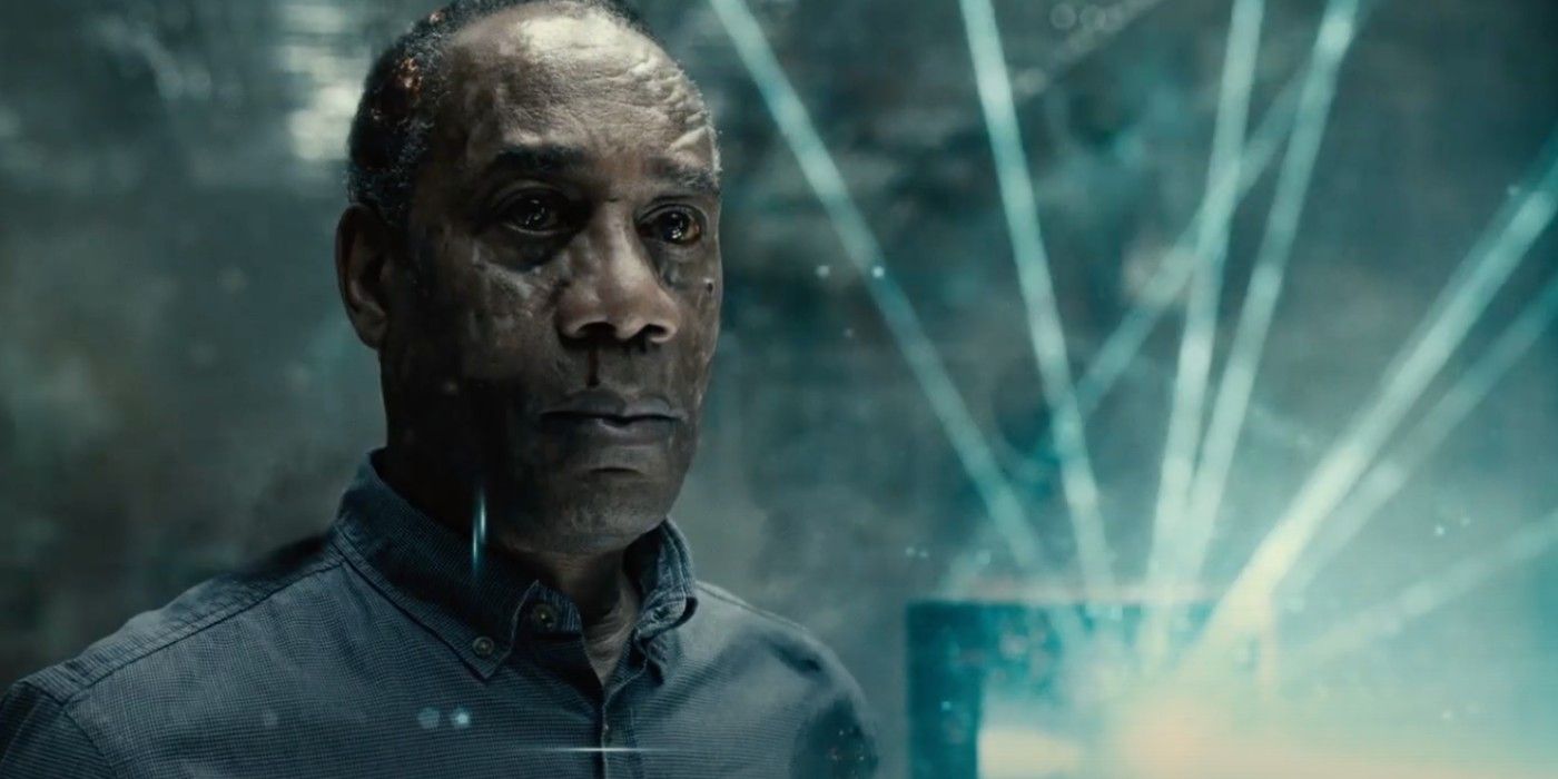 Dr. Silas Stone's death in Zack Snyder's Justice League