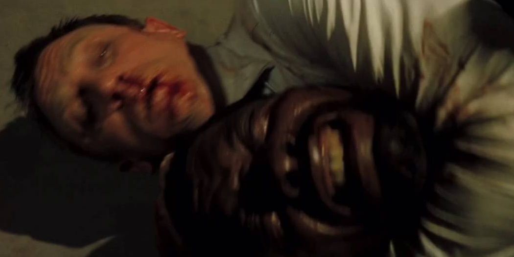 Bond kills an assassin in a stairwell in Casino Royale