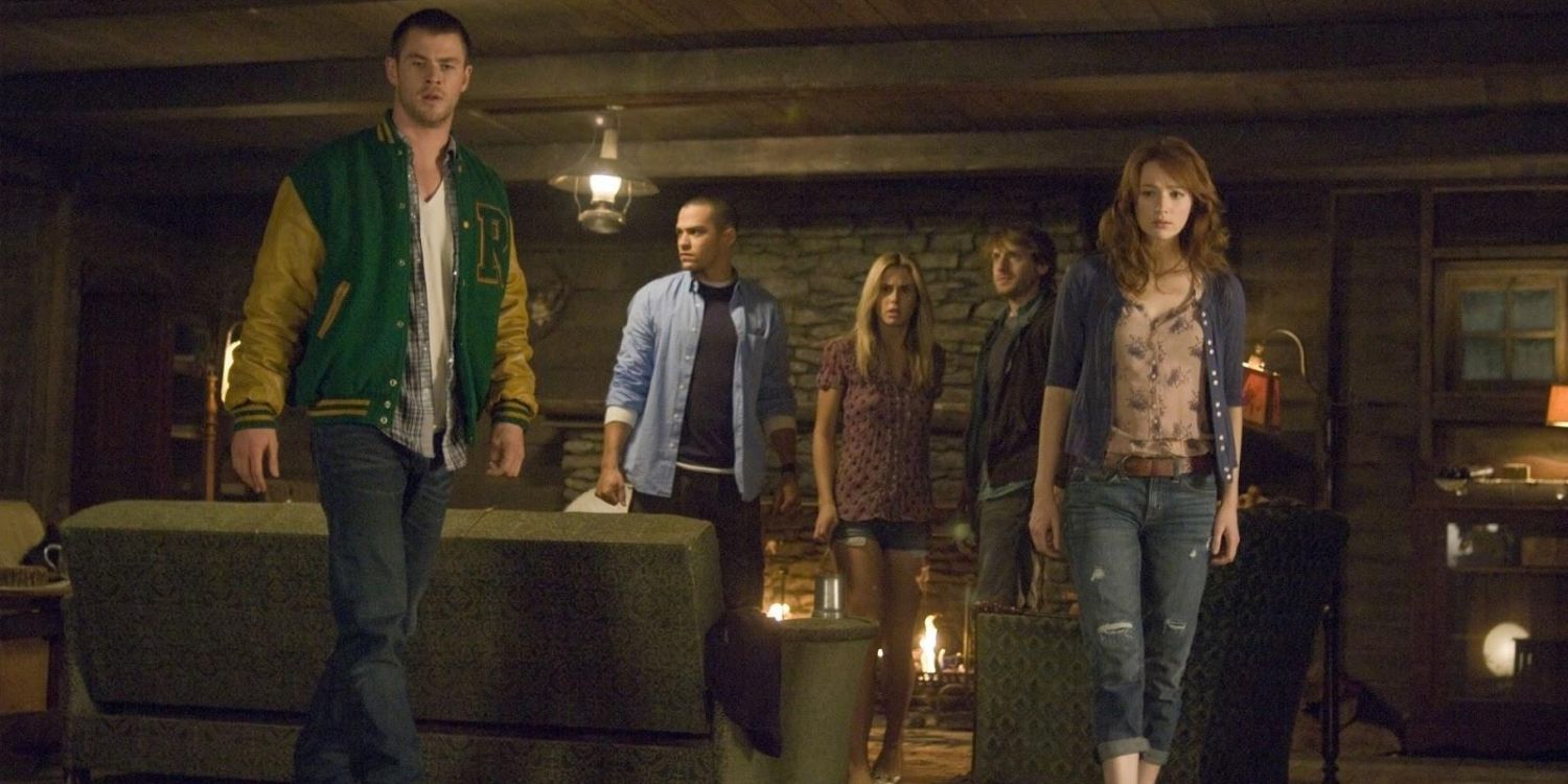 chris hemsworth and the cabin in the woods cast