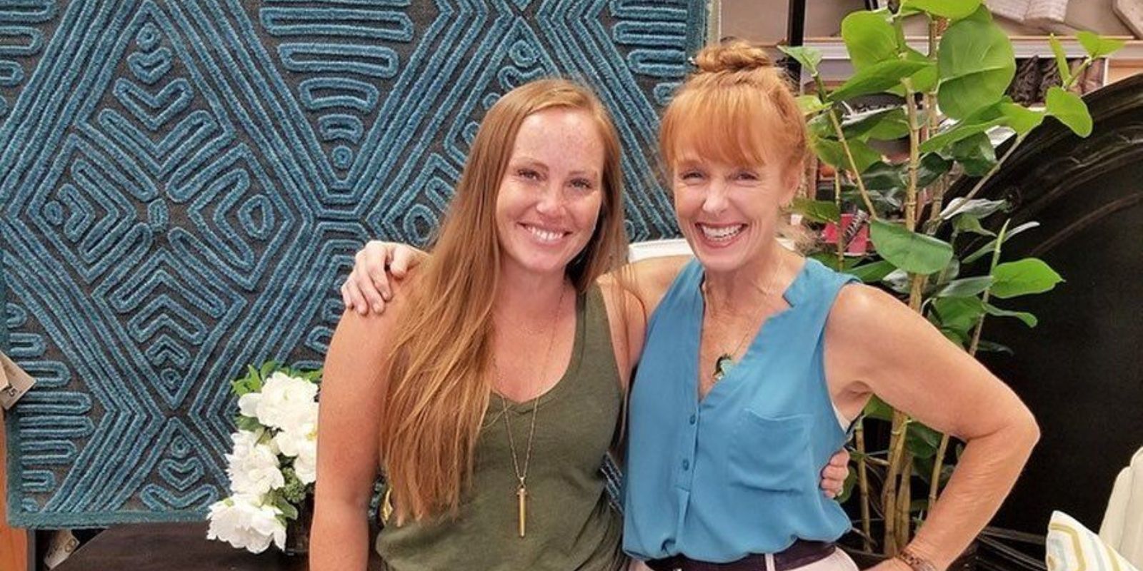 Good Bones Hgtv Get To Know Karen E Laine Mina Starsiak