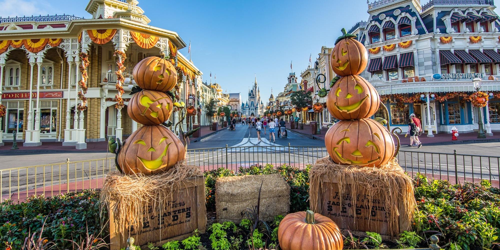 Disney Parks: 10 Secrets You Didn't Know About Main Street U.S.A