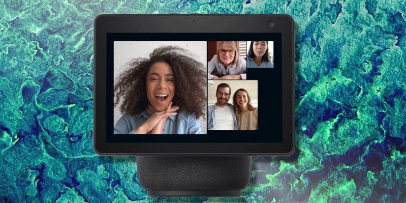 Amazon's New Echo Show 10 Smart Display Rotates & Moves With You